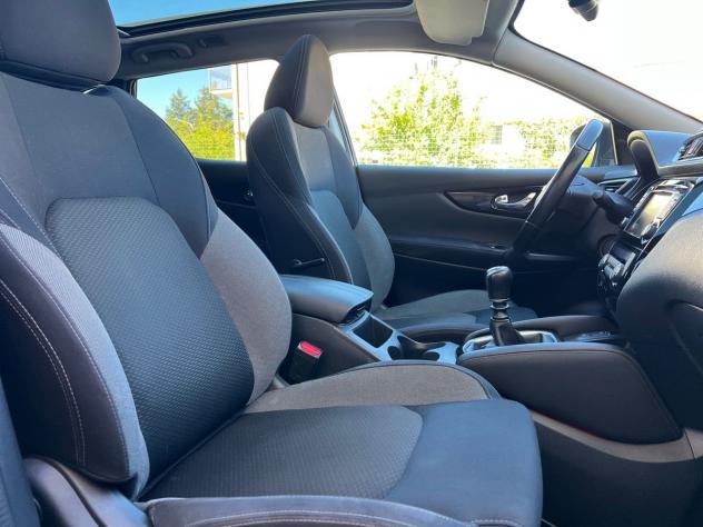 Nissan Qashqai 1.5 dci N-Connecta 115cv - Foto 10