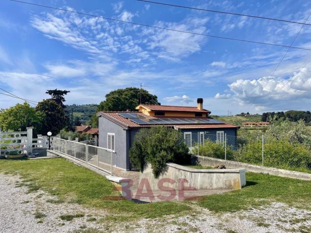 Villa in vendita a Castellina Marittima