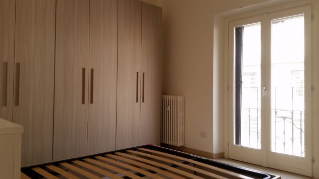 Bilocale in Via Vigevano (zona navigli) con terrazzino, interno V20B - Foto 2