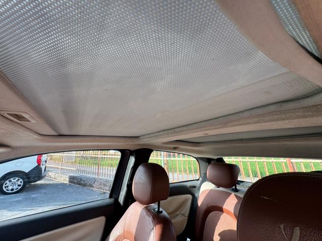 Lancia Ypsilon 1.3 MJT 90 CV Platino - Foto 7