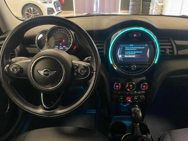 MINI Cooper D 1.5 Cooper D 5 porte *AUTOMATICO/LUCI/PDC* rif. 24208728 - Foto 3