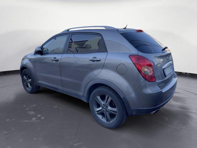 SsangYong Korando 2.0 175cv e-XDi Classy Navi 2WD - AUTO NON RICONDIZIONATA - - Foto 3