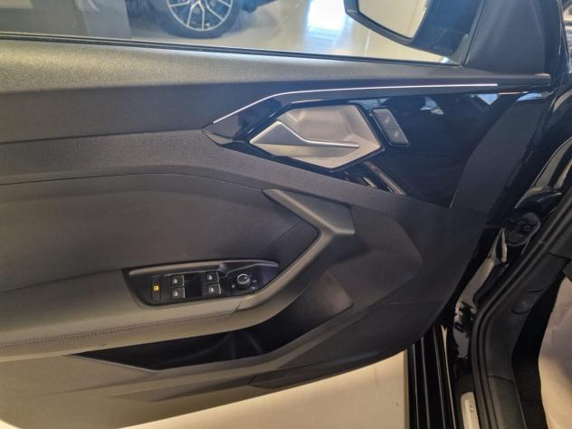 AUDI A1 2ª serie A1 SPB 30 TFSI S tronic Identity Black - Foto 10