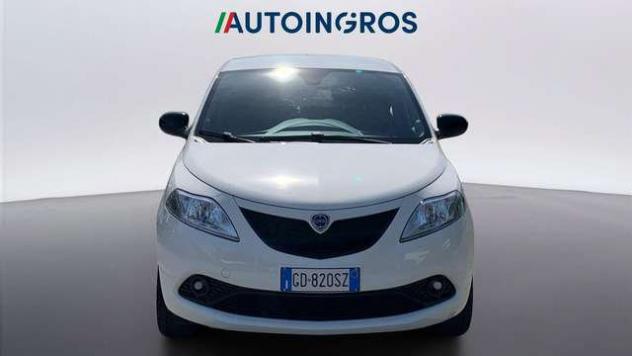 Lancia Ypsilon 1.0 firefly hybrid Gold s&s 70cv - Foto 8