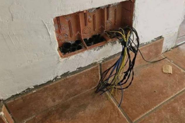 Immobile in asta di 77 m², box auto in vendita a Azzio - Foto 12