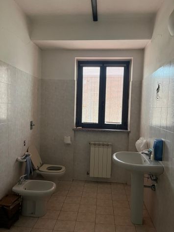 Affitto locali uso ufficio - Foto 5