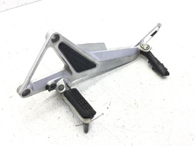 HONDA HORNET 600 PEDANE POGGIAPIEDI SINISTRE E SUPPORTO *** 2001 PC36A02F
