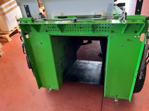 Trattorino Taglia erba Etesia Mvehh Idro 100 - Foto 6