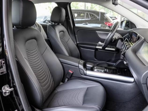 MERCEDES GLA (H247) GLA 200 Automatic Progressive Advanced - Foto 4