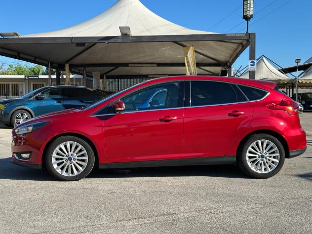 FORD Focus 1.5 TDCi 120 CV Start&Stop Titanium - Foto 4