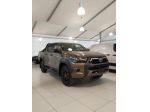 Toyota Hilux 2.8 D-4D A/T 4WD 48V 4 porte Double Cab Invincible