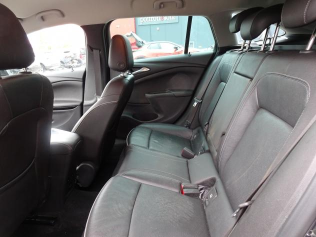 Opel Astra 5ª serie 1.6 CDTi 110CV Start&Stop Sports Tourer Innovation - Foto 9