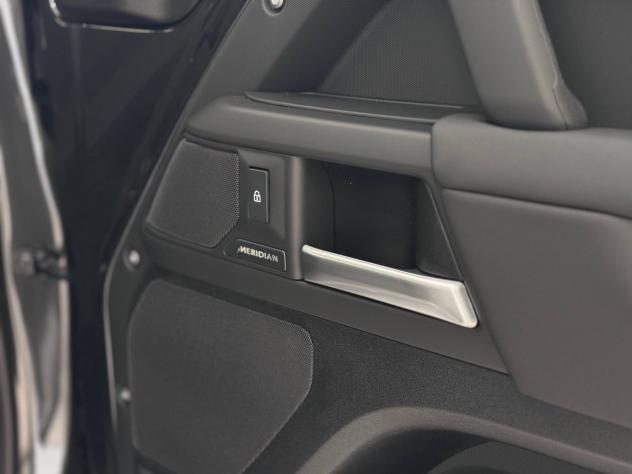 Land Rover Defender D200 AWD Auto 90 X-Dynamic SE - Foto 9