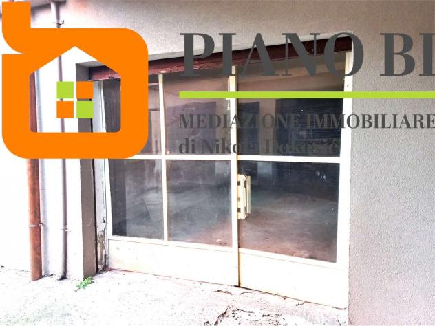 V000542 - AMPI LOCALI PER LABORATORIO/MAGAZZINO/GARAGE IN CENTRO CITTA' - Foto 3