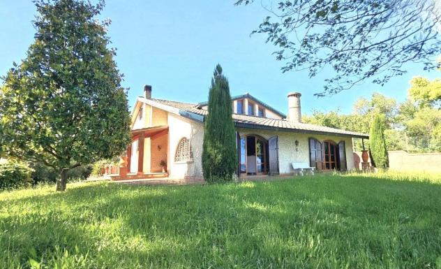 Villa in vendita a Santa Maria a Monte 477 mq Rif: 1336765