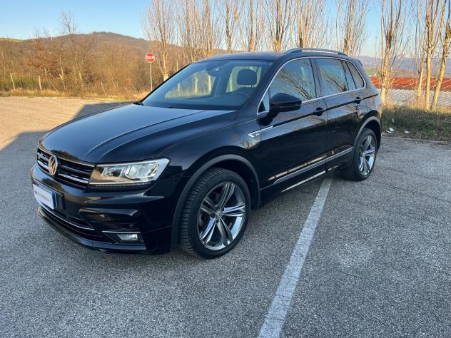 Volkswagen Tiguan 2.0 TDI SCR 4MOTION Sport BlueMotion Technology - Foto 2