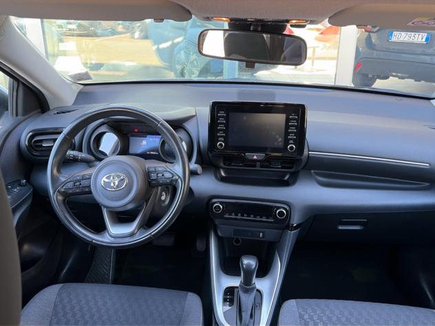 Toyota Yaris Hybrid Trend MY22 - Foto 10