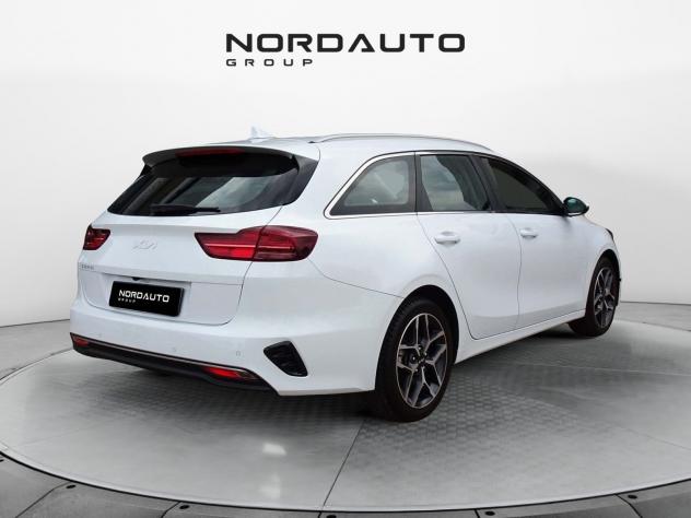 Kia ceed 1.6 CRDi 136 CV MHEV iMT SW Business Class - Foto 4
