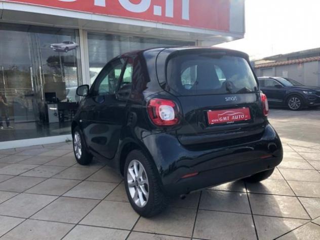 SMART ForTwo 1.0 71CV TWINAMIC PASSION CERCHI 15" rif. 21779250 - Foto 3