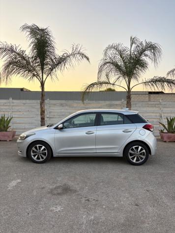 Hyundai i20 1.1 diesel 5 porte in pronta consegna - Foto 5