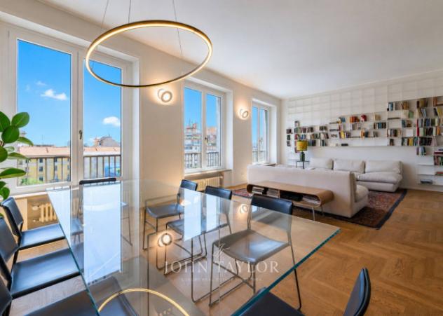 Appartamento di 220 m² con 5 locali e box auto in vendita a Milano - Foto 4