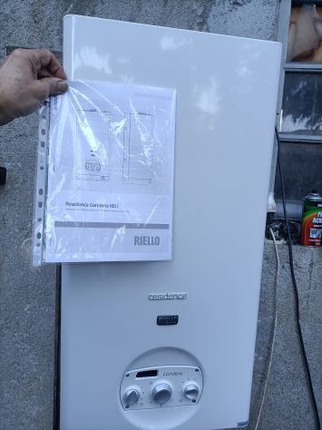 caldaia RIELLO residence CONDENSING 29KW GAS METAN