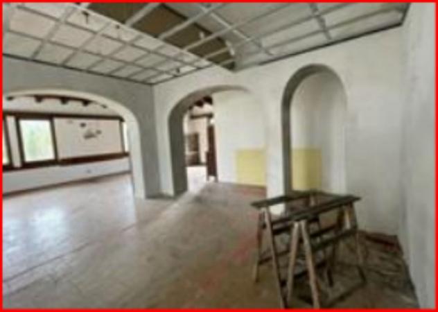 Immobile in asta di 784 m² con più di 5 locali in vendita a Lusevera - Foto 7