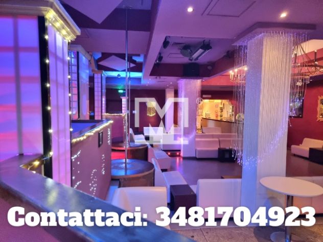 OLIMPO NIGHT CLUB CERCA RAGAZZE IMMAGINE: STIPENDIO FINO 4000€ AL MESE! - Foto 4