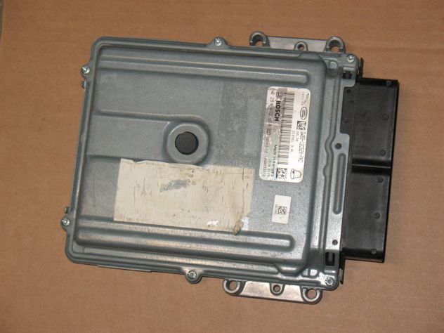 0281032668 ECU JAGUAR LAND ROVER 3.0 EDC17CP55-3 GW93-12C520-PAC GW9312C520PAC