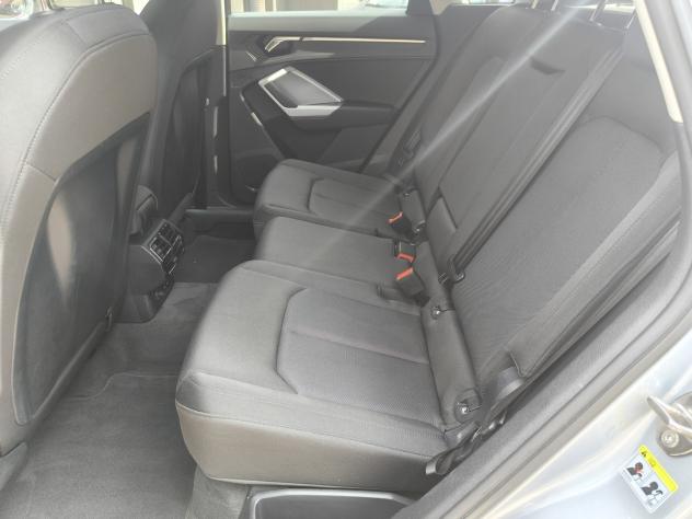 Audi Q3 45 TFSI e S tronic Business - Foto 9