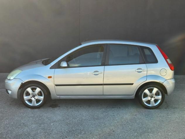 Ford Fiesta 1.2 16V 5p. Ambiente - Foto 2