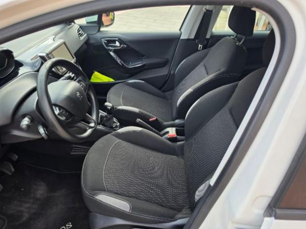 PEUGEOT 208 1.4 8V HDi 68CV 5p. Business rif. 23831051 - Foto 10