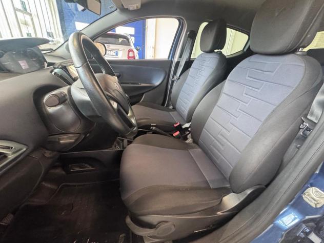 Lancia Ypsilon Ypsilon 1.2 ECOCHIC Gpl 69cv - Foto 10