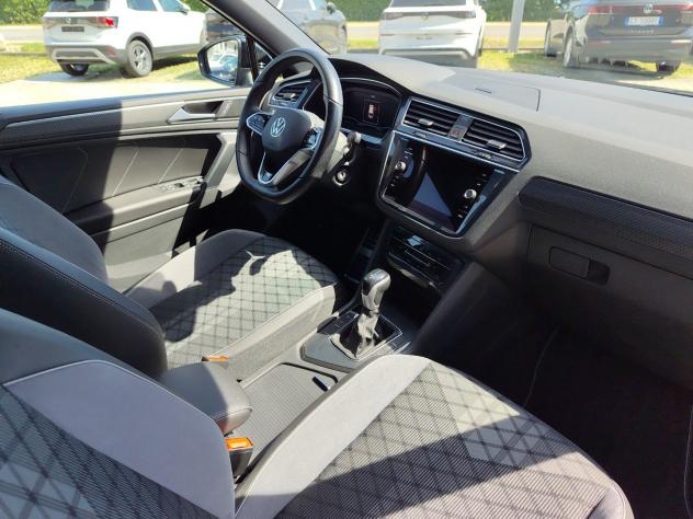 Volkswagen Tiguan 2.0 TDI SCR 110KW R-Line DSG - Foto 7