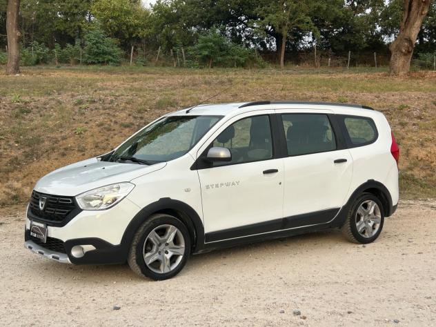 Dacia Lodgy Stepway 1.6 100 CV S&S GPL 5 posti - Foto 2