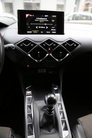 Ds DS3 3 Crossback PureTech 100 So Chic - Foto 2