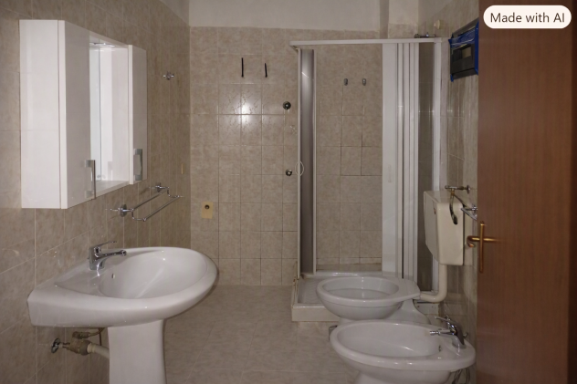 BILOCALE CENTRO STORICO EBOLI - Foto 3