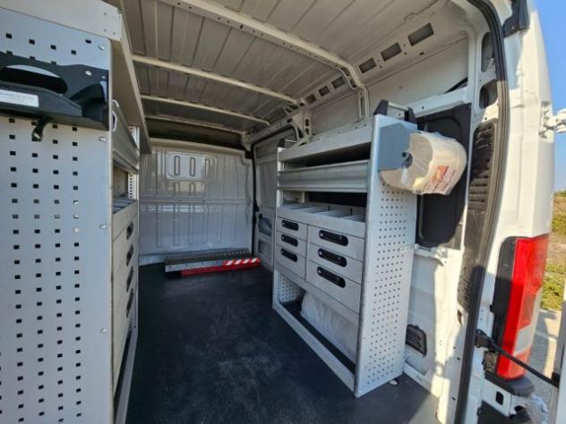 IVECO Daily 35S12V 2.3 HPT PM-TM Furgone ALLESTITO OFFICINA rif. 24017586 - Foto 10