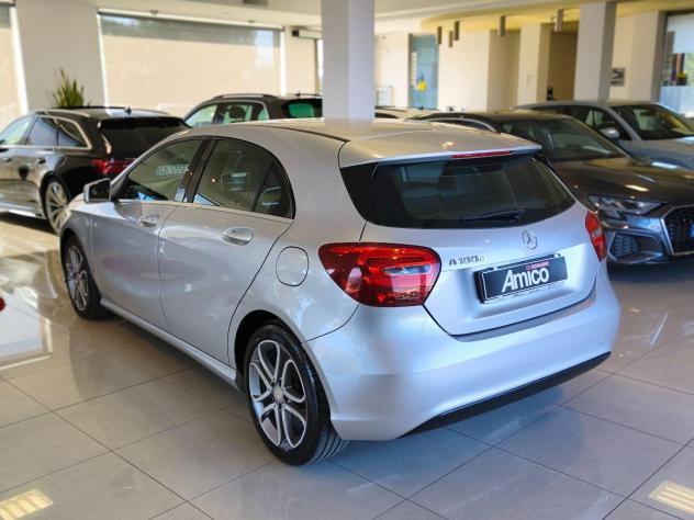 MERCEDES Classe A 180 d Automatic Sport - Foto 7