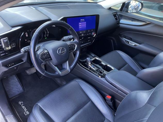 Lexus NX Hybrid 4WD Premium - Foto 6