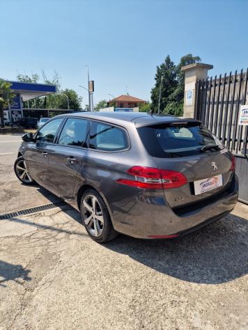 Peugeot 308 Turbo 130 S&S SW Allure distrb nuova!! - Foto 4