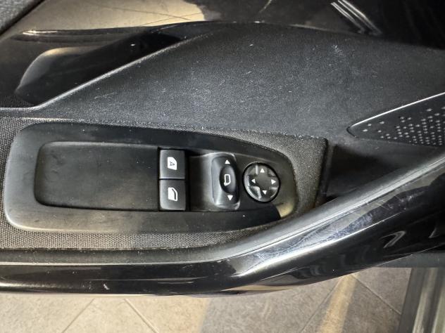Peugeot 208 Active PureTech 68cv - Foto 10