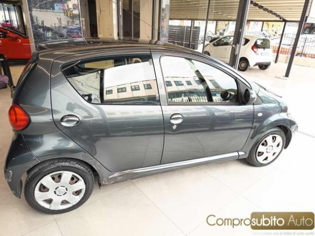 TOYOTA Aygo 1.0 12V VVT-i 5 porte rif. 24054766 - Foto 7