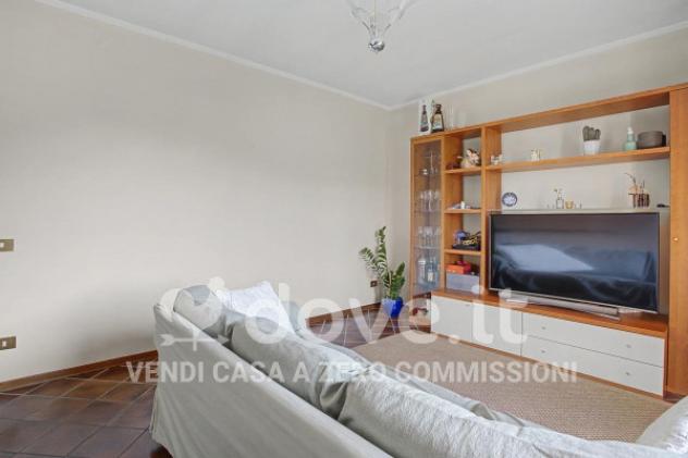 Appartamento di 97 m² con 3 locali e box auto in vendita a Dumenza - Foto 4