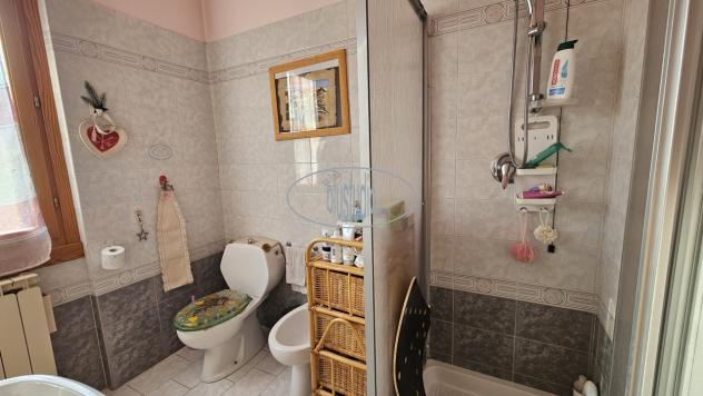 VILLA di 8 vani e di 243 mq (FIGLINE E INCISA VALDARNO) rif. V-2295 - Foto 9