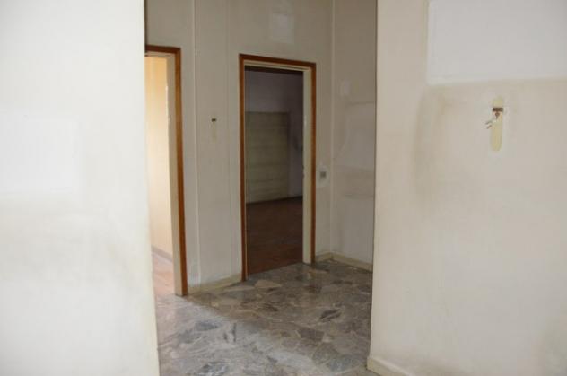 Appartamento di 78 m² con 2 locali e box auto in vendita a Gallarate - Foto 8