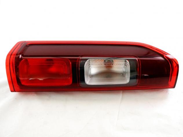 265556737R FARO FANALE POSTERIORE SINISTRO RENAULT TRAFIC 1.6 DCI RICAMBIO USATO