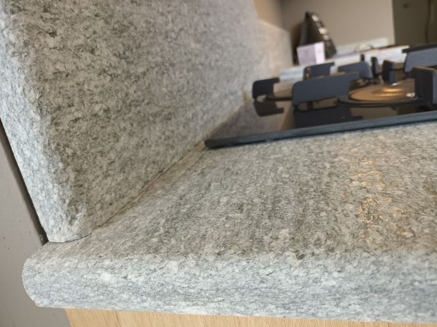 Cucina NUOVA in rovere naturale piano in pietra - Foto 2