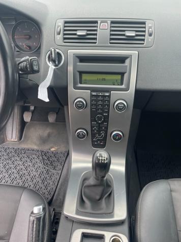 Volvo V50 2.0 D cat Summum - Foto 10