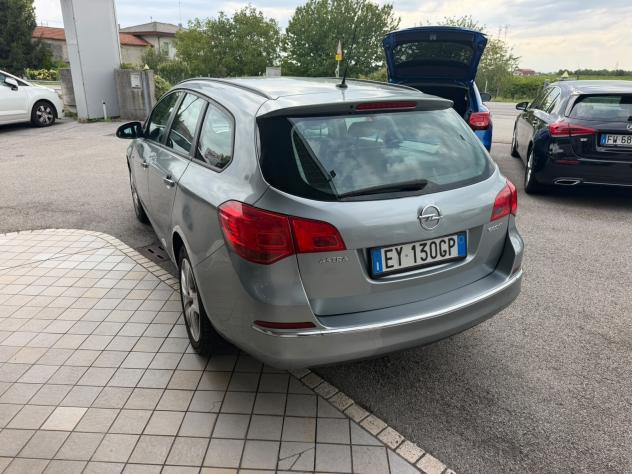 Opel Astra 1.6 Diesel Neopatentati - Foto 4